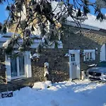 Pine Cottage- 5 Minutes Francorchamps - Charme -piscine-calme-jardin Daire Sart (Liege)