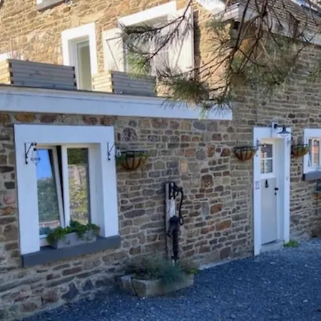 Lejlighed Pine Cottage- 5 Minutes Francorchamps - Charme -piscine-calme-jardin