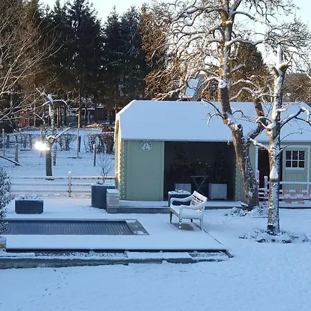 Pine Cottage- 5 Minutes Francorchamps - Charme -piscine-calme-jardin *