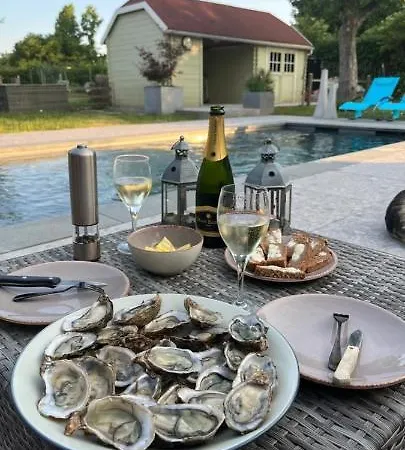 Pine Cottage- 5 Minutes Francorchamps - Charme -piscine-calme-jardin * Sart